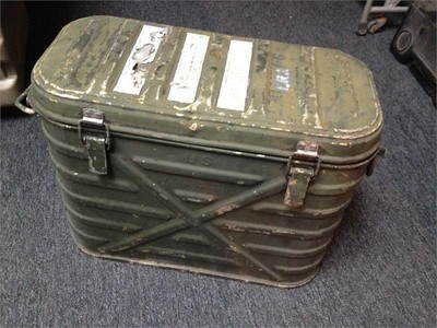 military mermite food container